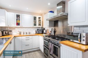 Kitchen- click for photo gallery